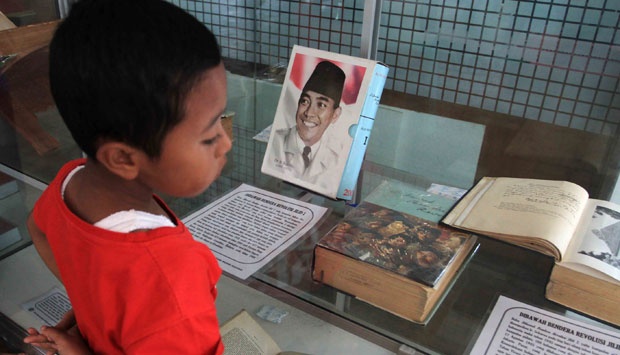 img-content