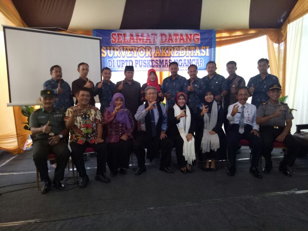 img-content