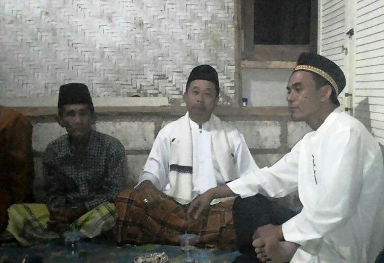 img-content