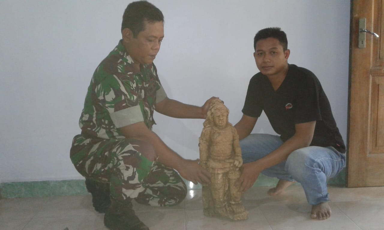 img-content
