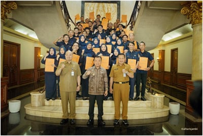 img-content