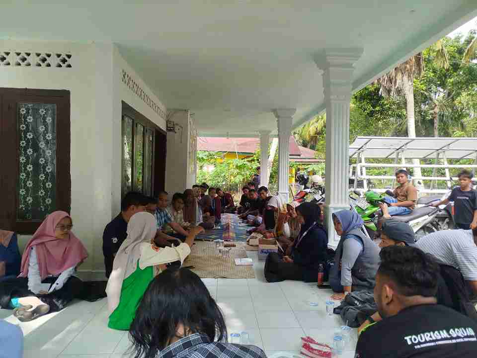 img-content