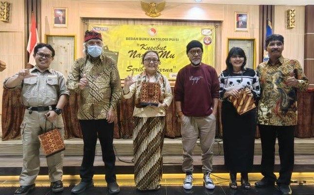 img-content