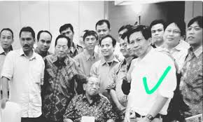 img-content
