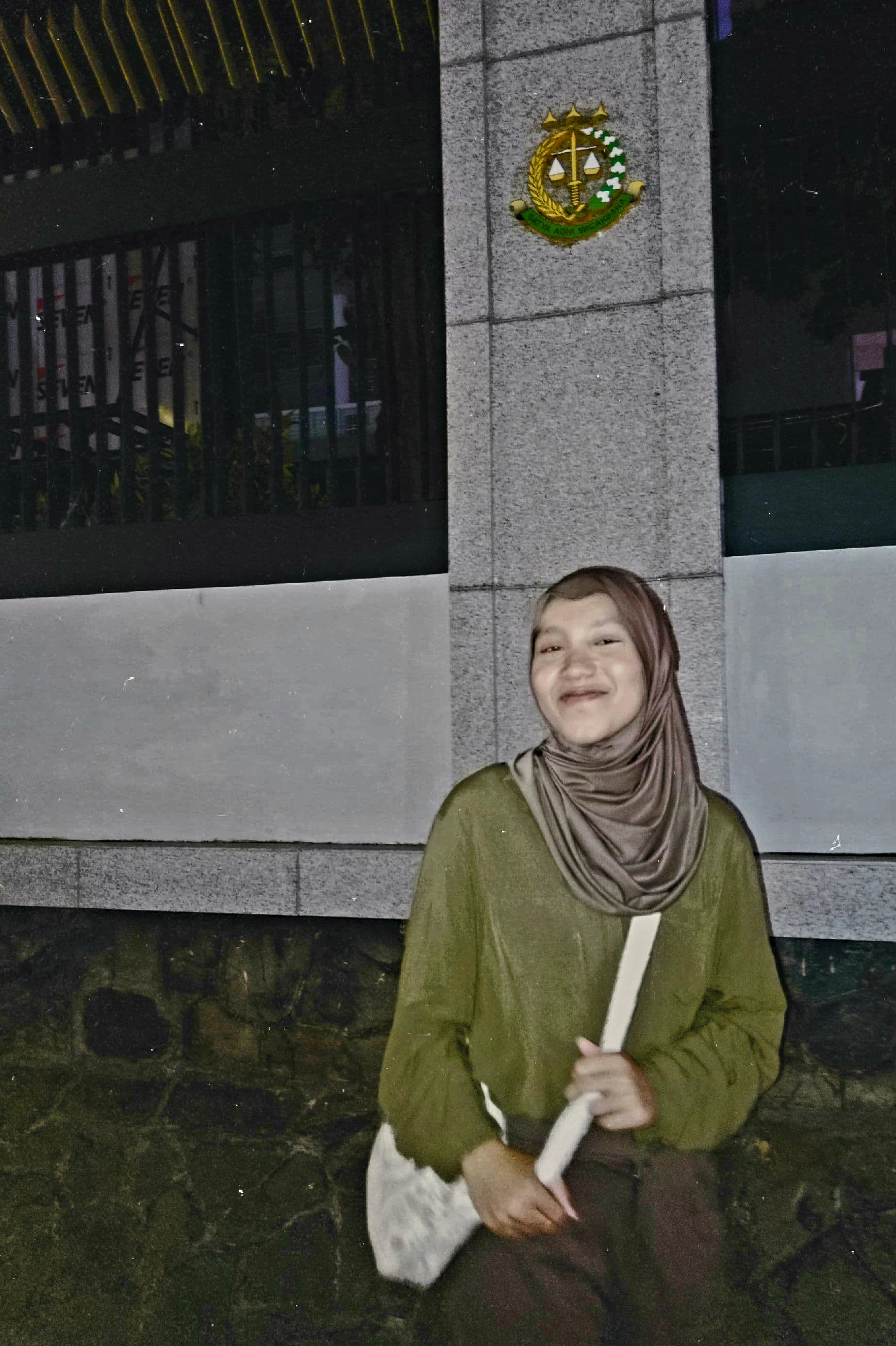 img-content