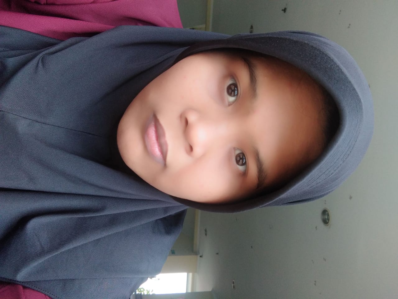 img-content
