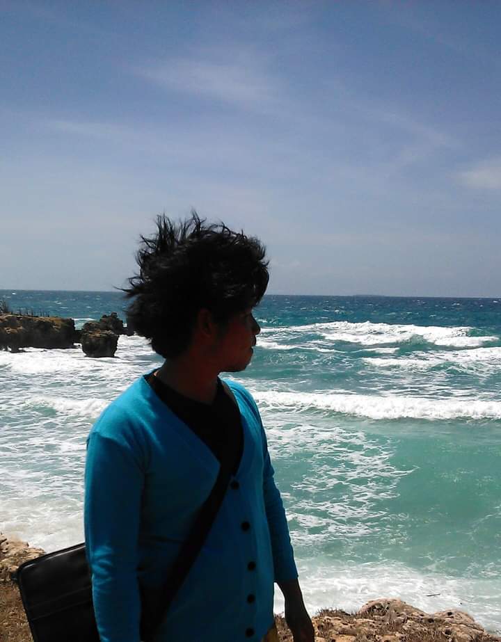 img-content